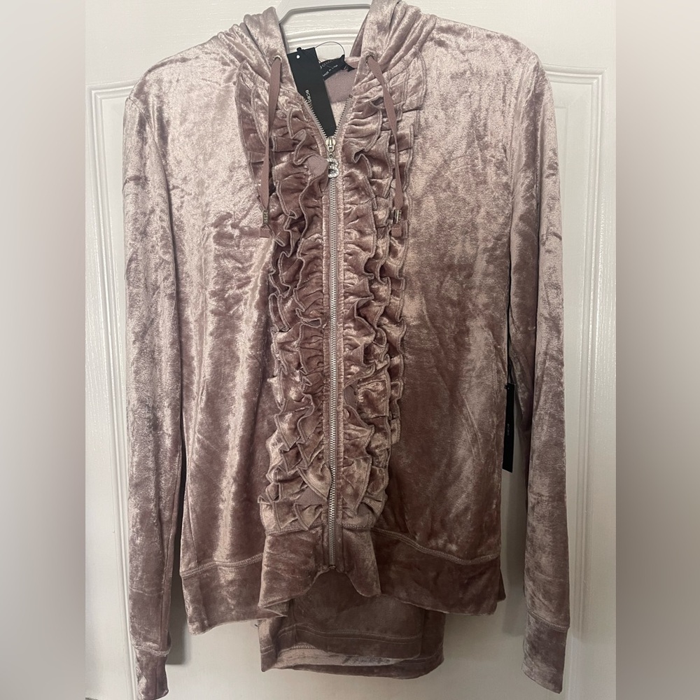 Light pink BCBG set